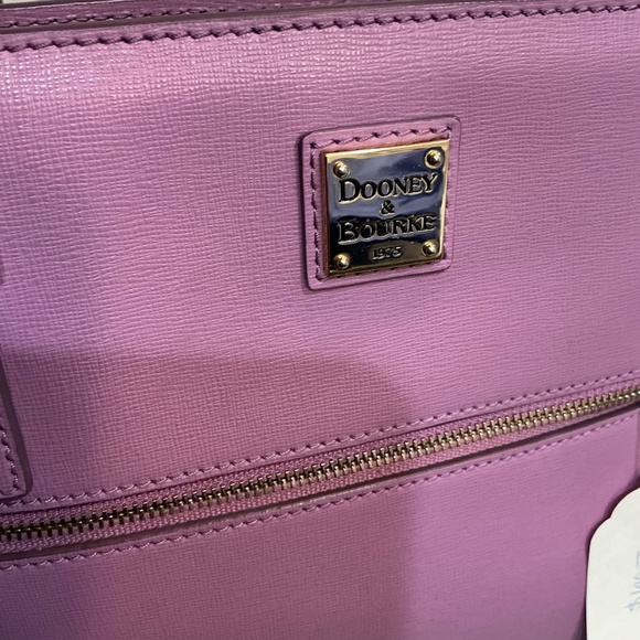 Dooney and Bourke shopper tote - Picture 4 of 5